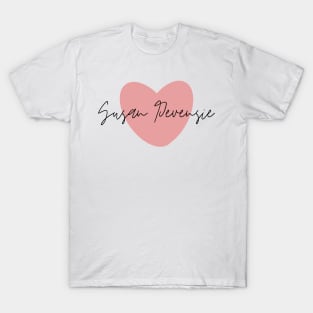 Susan Pevensie Pink Heart T-Shirt